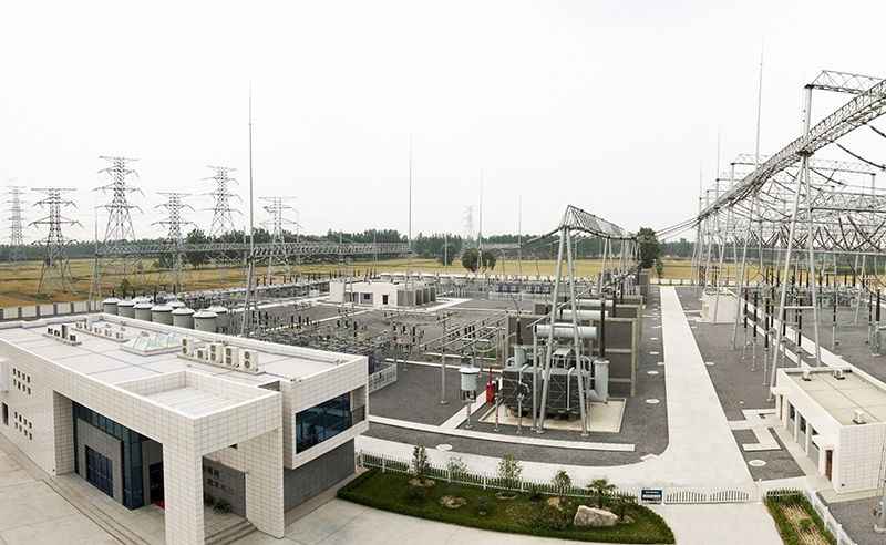鄭州東官渡500KV變電站.jpg 鄭州東官渡500KV變電站.jpg